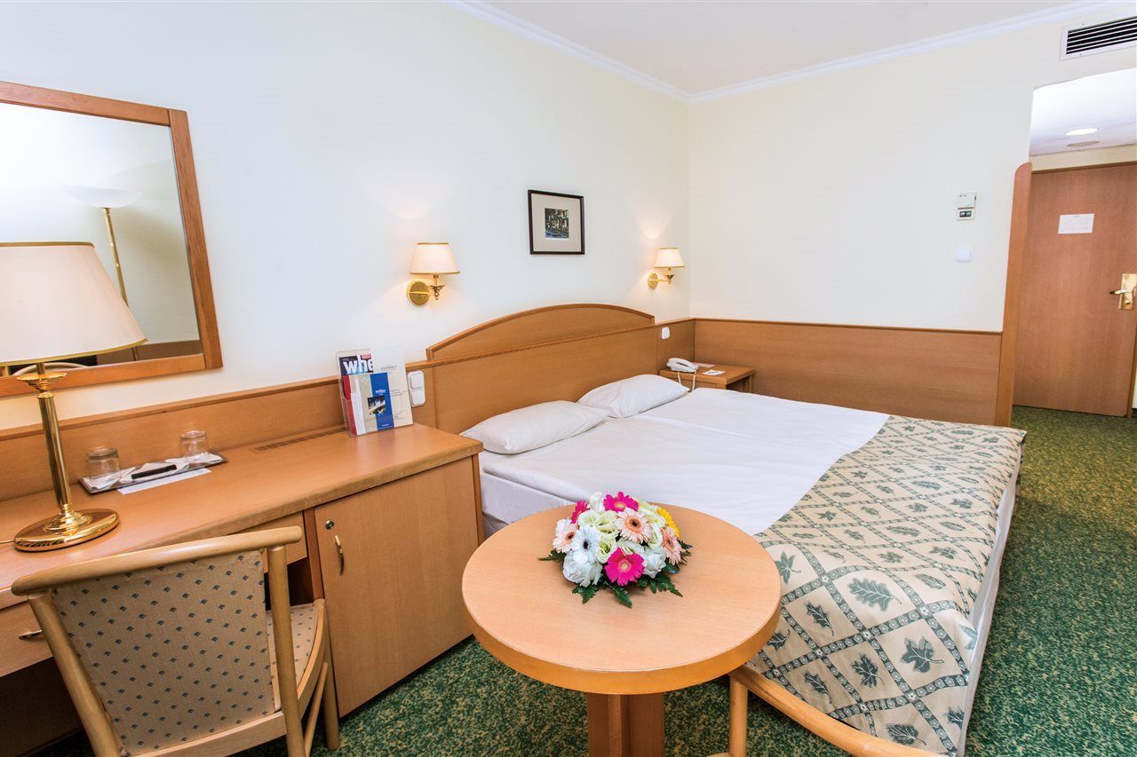 Danubius Hotel Erzsebet City Center Budapest Exteriör bild