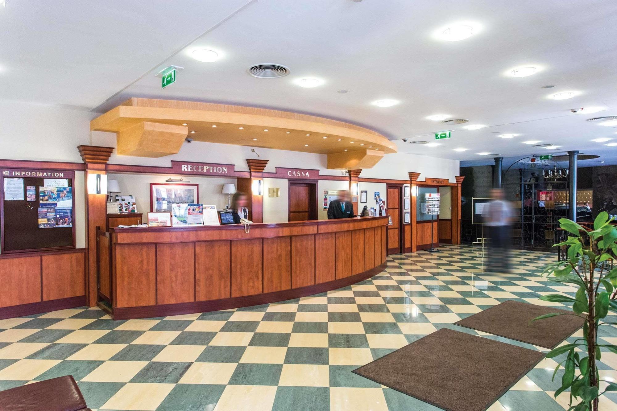 Danubius Hotel Erzsebet City Center Budapest Exteriör bild